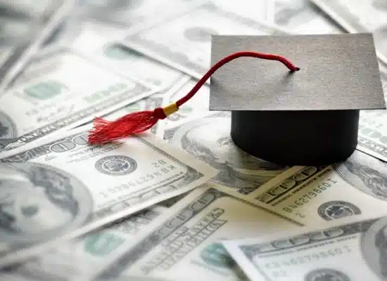 5 Student Loan Facts Every Student Should Know copy 5 Student Loan Facts Every Student Should Know copy