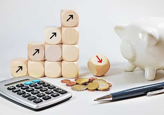 Accounting-Vs Calculator and piggy bank