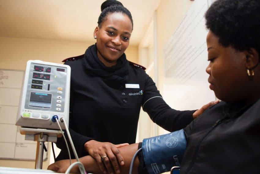 BSN Nurse taking patient’s vitals