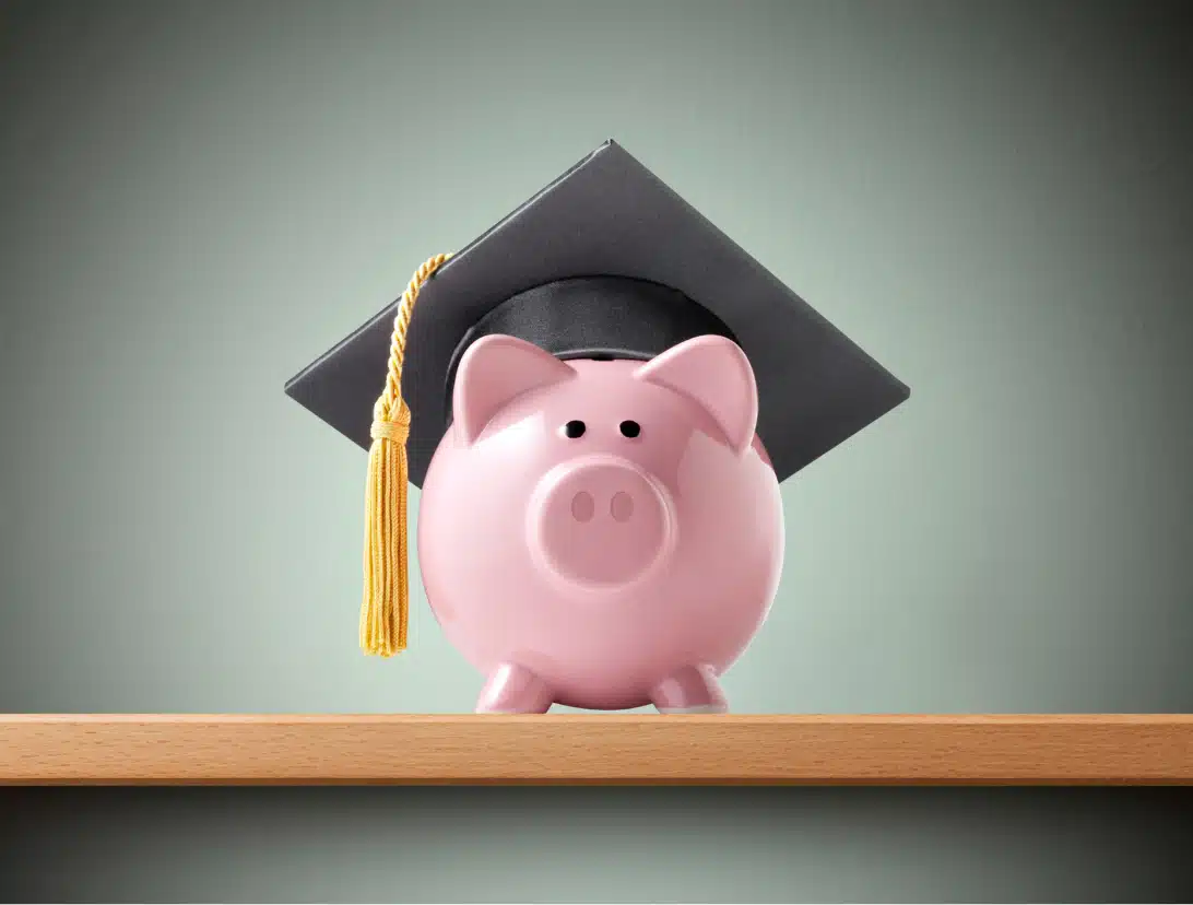 Piggy saving for graduation