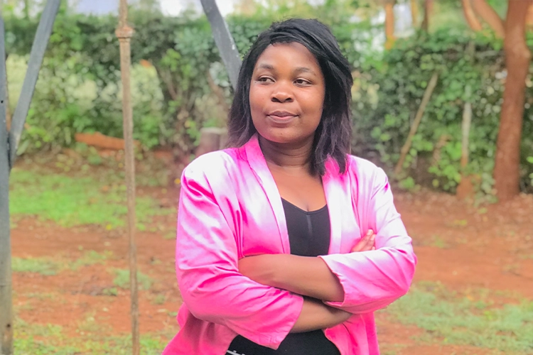 Trish Header a female business administration student of UoPeople
