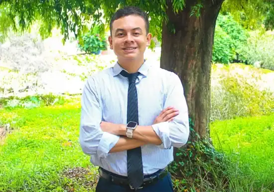 A Male Computer Science Bachelor's Degree Student at UoPeople