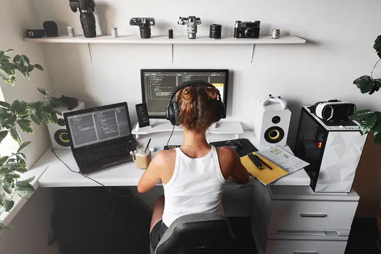 why earn an online game design degree