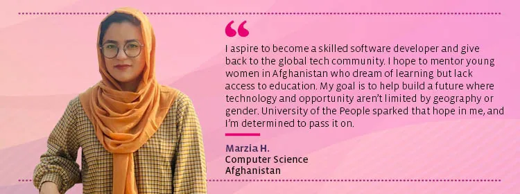 a female Computer Science student of UoPeople