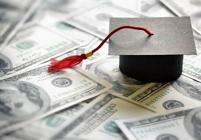5 Student Loan Facts Every Student Should Know copy