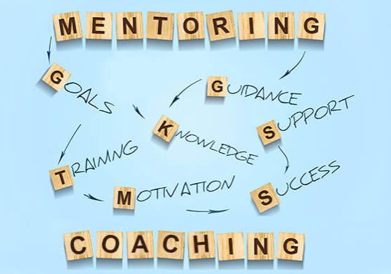 Coach vs Mentor: The Differences to Help You Choose